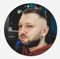 Łukasz P.